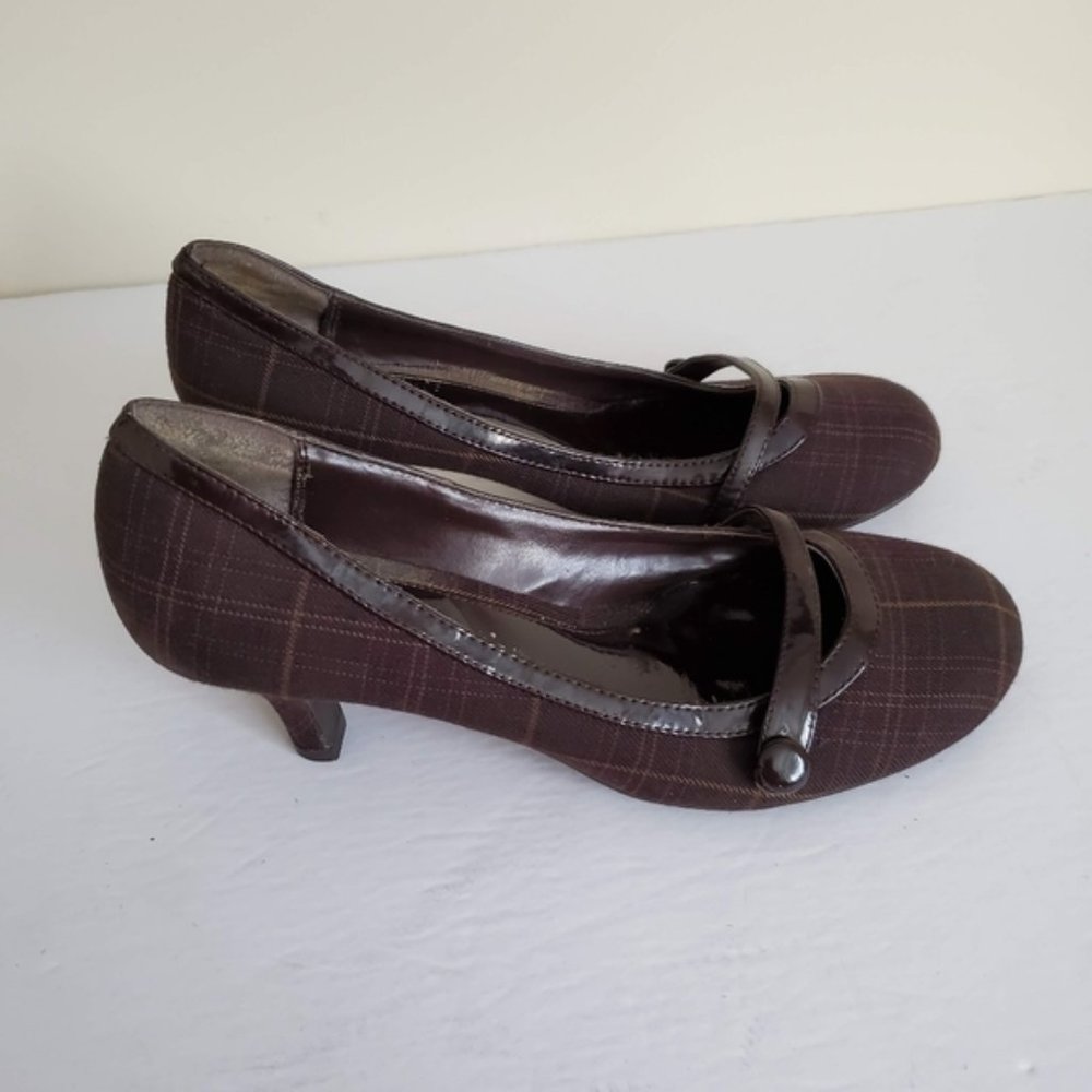 Call It Spring Brown Plaid Shoes Size 41